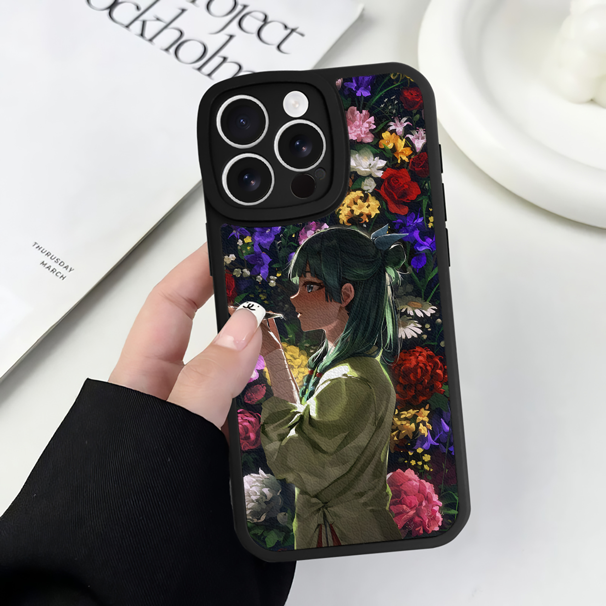 （画像用） 薬屋のひとりごと The Apothecary Diaries 【iPhone 16シリーズ対応】シリコンスマホケース（レザー調） 材質：シリコン